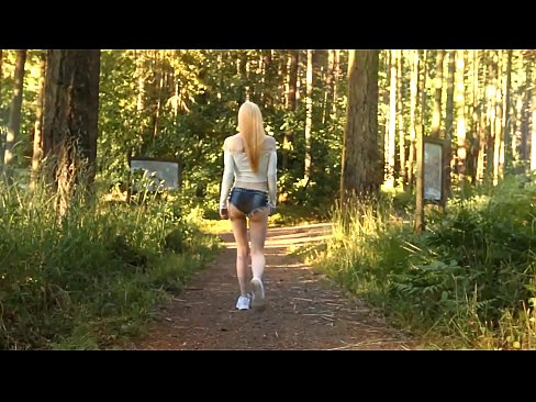 ❤️ Moaie frou beweecht stadich, net neaken video ☑ Fuckfideo op fy.sexarxiv.ru ❤